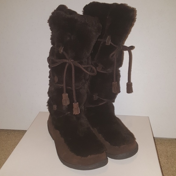 nine west fur boots